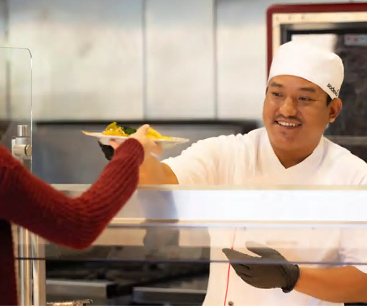 Sodexo 2025 URD EN Thumbnail (1)